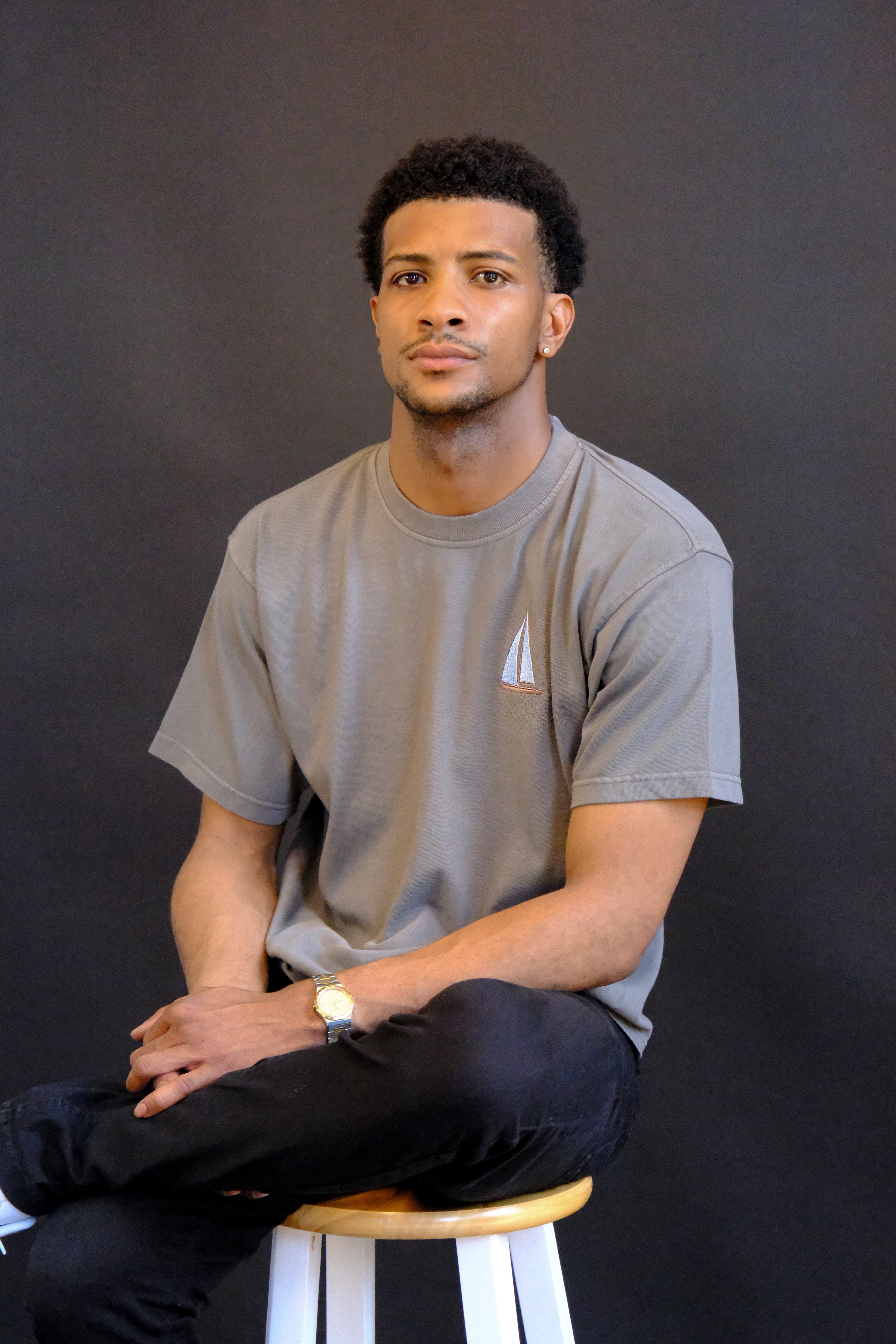 Sails and Silk - Charcoal Grey Heavyweight Tee